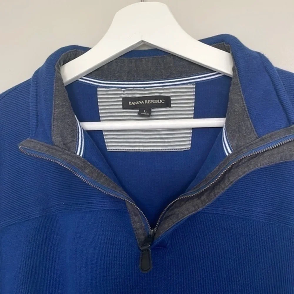 Banana Republic Pullover Sweater